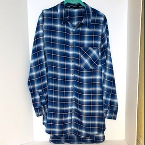 AMBIANCE BLUE AND WHITE PLAID TUNIC  SIZE M